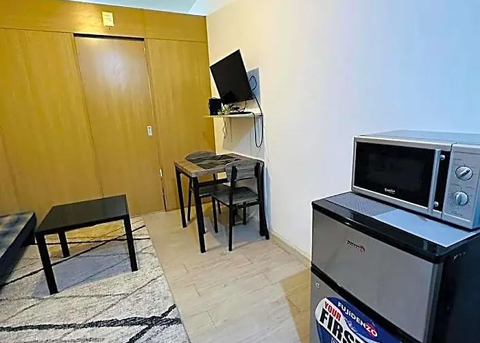 One Bedroom Near Bgc Sm Aura Market2x Mc Kinley Hotel Manila